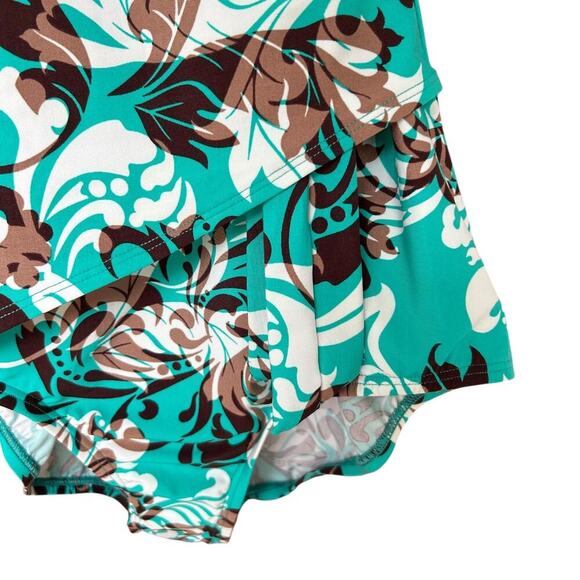 Hi there! I’m selling a Jantzen Classics Women’s Tummy Control Swimsuit size 12 - Picture 2 of 4